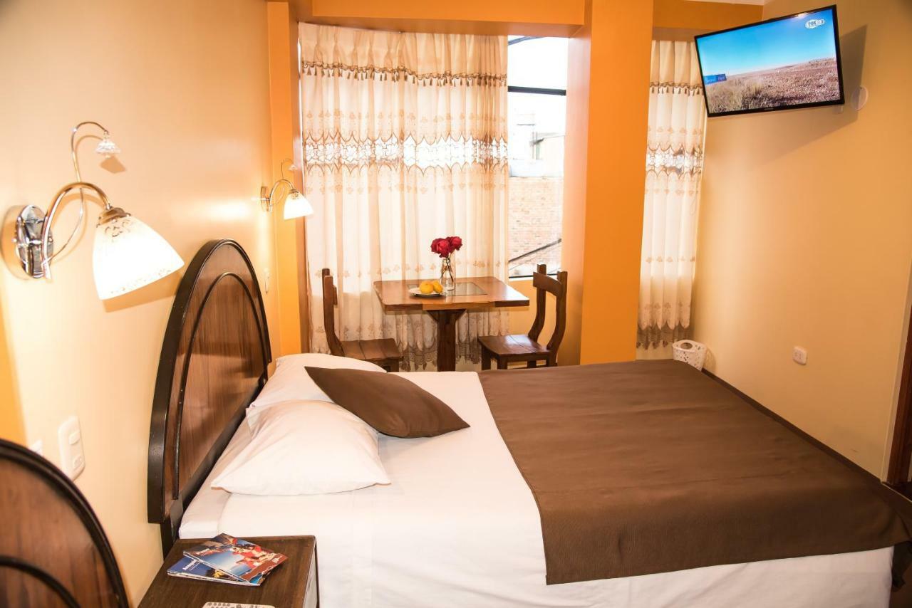 Hostal Milagros Inn - Samary Inn 푸노 외부 사진