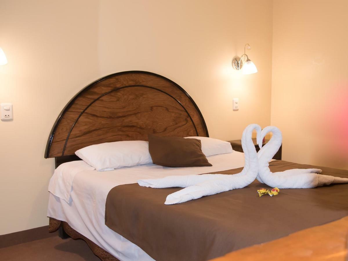 Hostal Milagros Inn - Samary Inn 푸노 외부 사진